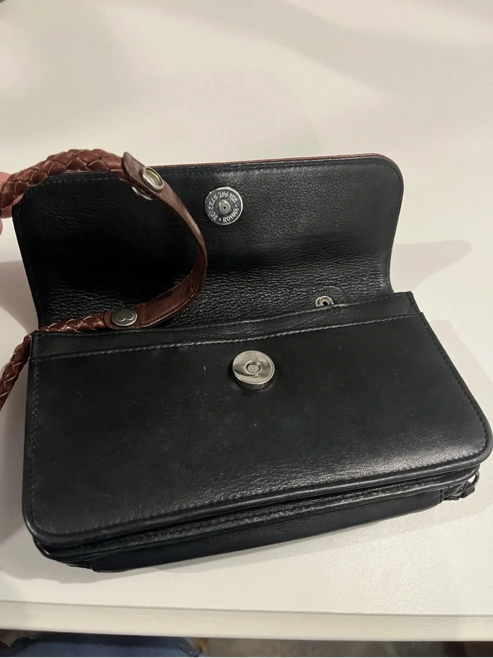 VTG Brighton Two Tone Croc Embossed Leather Western Heart Crossbody Purse Wallet